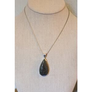 Labradorite Gemstone Pendant Necklace
